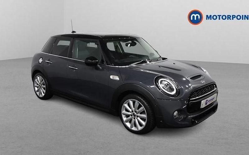 Used Mini Cooper S Classic 192 HP (141 kW) 2019 Grey Hatchback