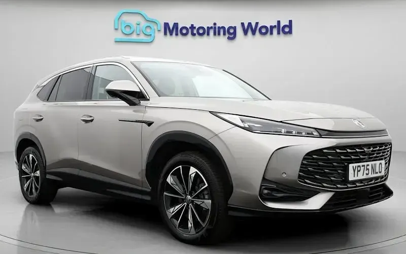 Used MG HS Trophy 224 HP (164 kW) 2025 SUV