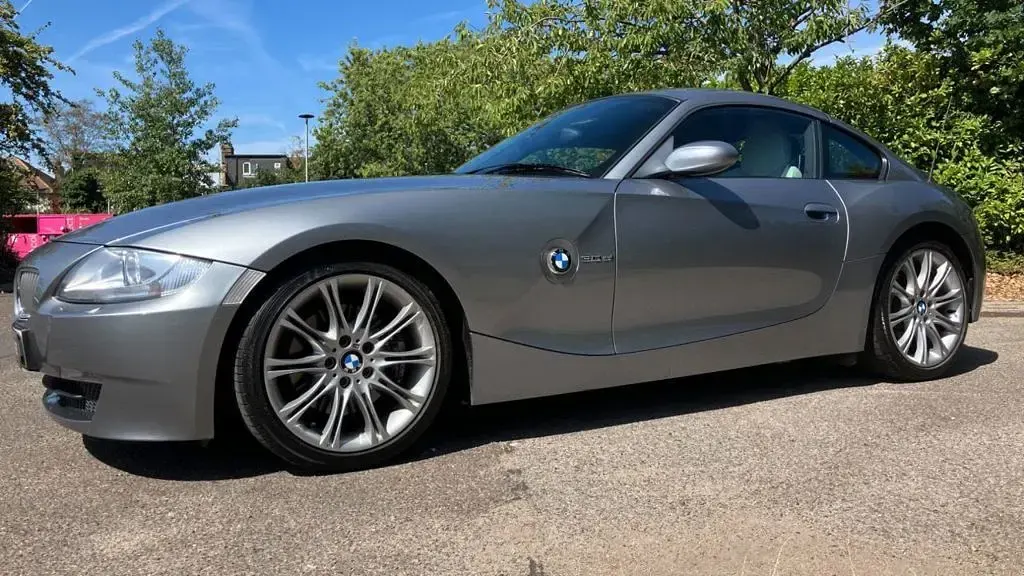 Used BMW Z4 Sport Line 265 HP (194 kW) 2006 Silber grey Coupe