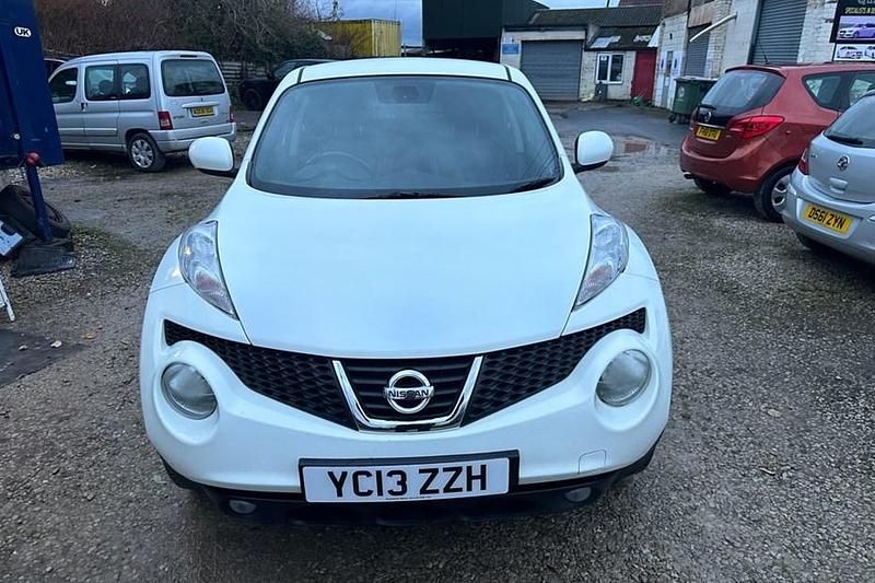 White Used 2013 Nissan Juke Tekna SUV | £3,000 (Fair price) - Image 1/1