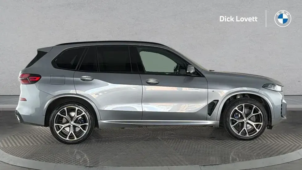 Usado BMW X5 M Sport 347 CV (255 kW) 2024 Gris SUV