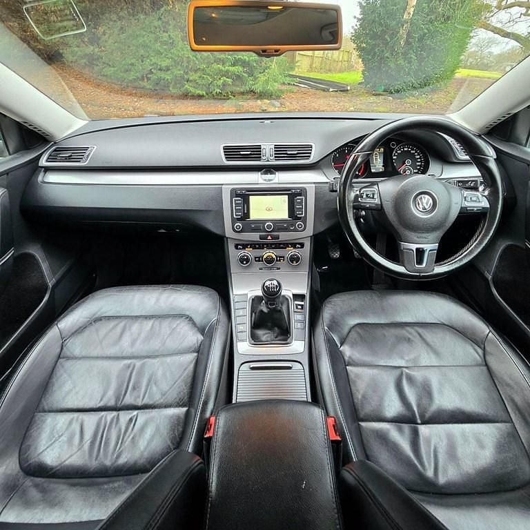 Usado VW Passat Executive 2014 Cinzento Sedan