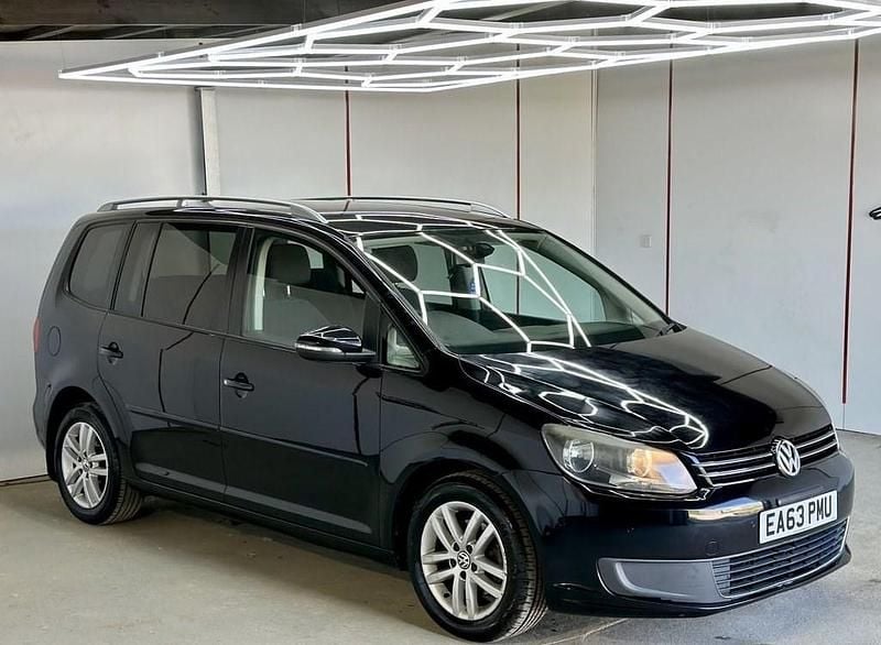 Begagnad VW Touran SE 105 HK (77 kW) 2013 Svart Minibuss