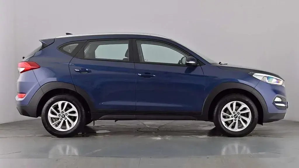 Used Hyundai Tucson SE 177 HP (130 kW) 2017 Blue SUV
