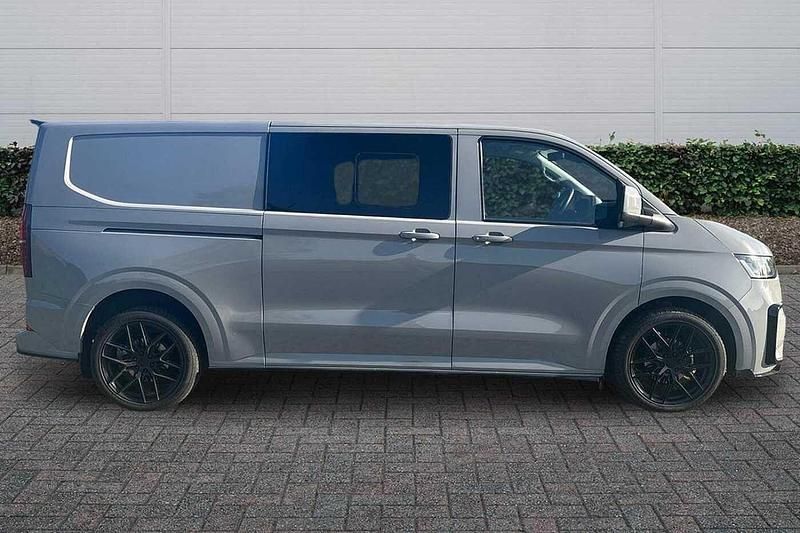 Begagnad VW Transporter Pro 2026 Grå Van