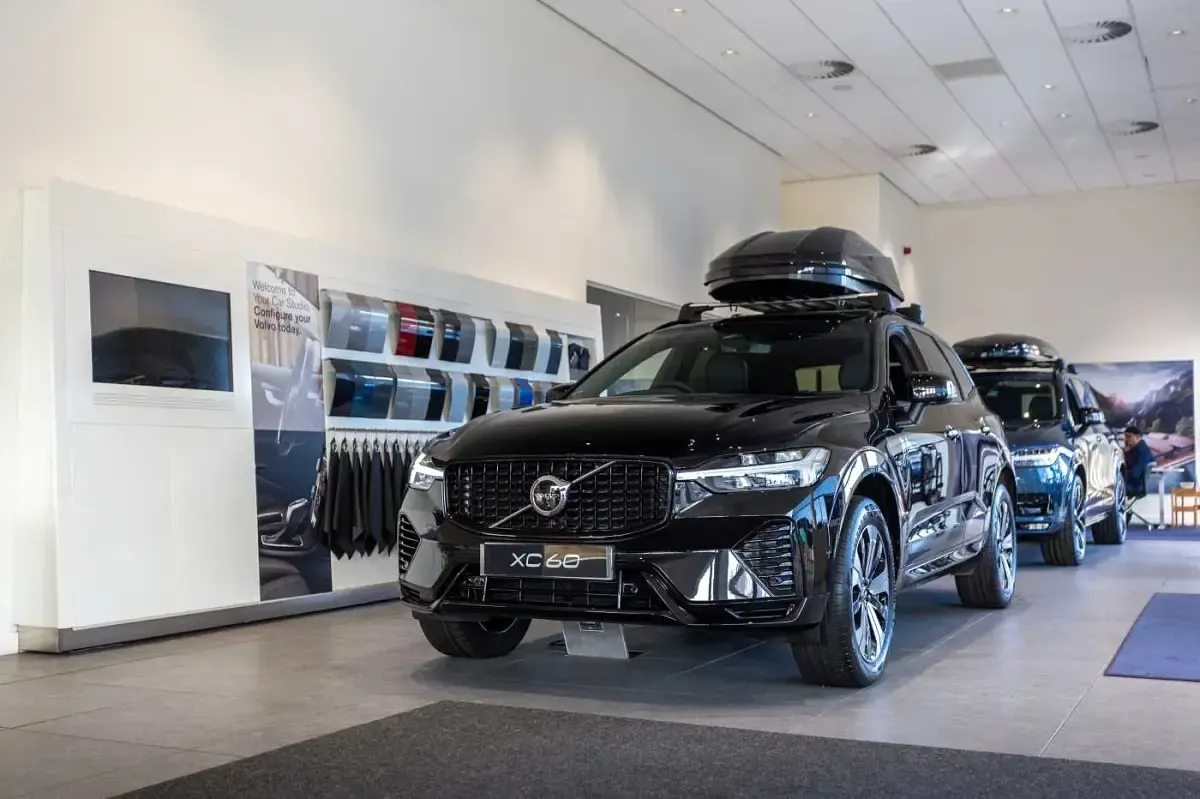 Used Volvo XC60 Ultimate 449 HP (330 kW) 2023 SUV