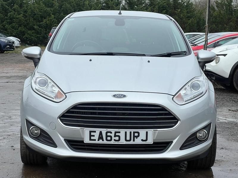 Used Ford Fiesta Titanium 2015 Silver Hatchback