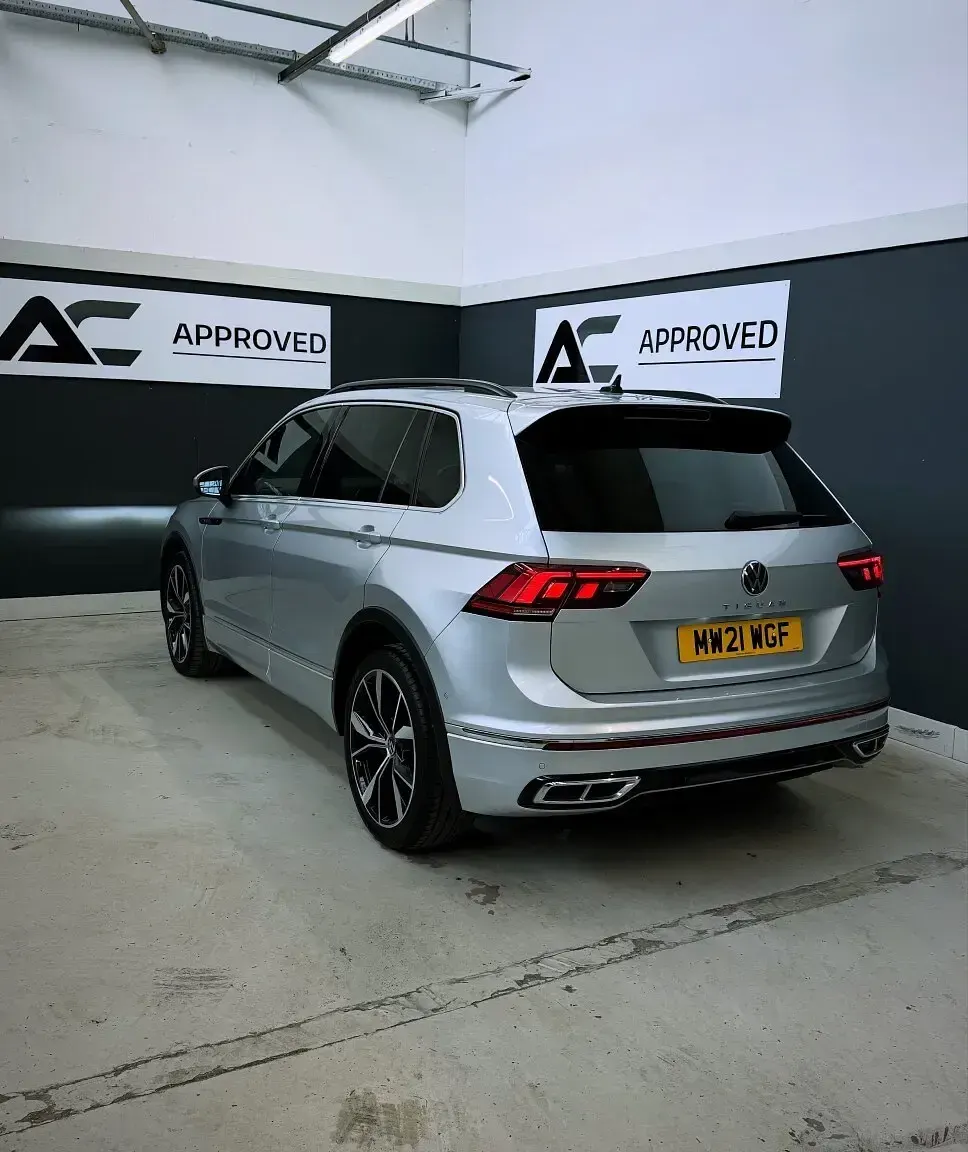 Used VW Tiguan R-line 150 HP (110 kW) 2021 Silver SUV