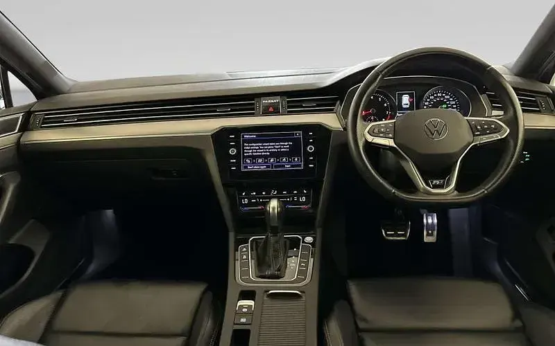 Used VW Passat R-line 150 HP (110 kW) 2023 Grey Estate