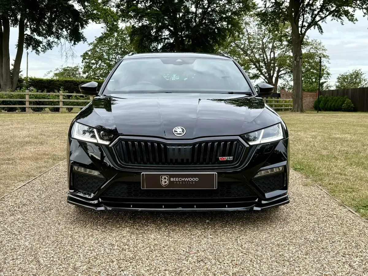 Used Skoda Octavia vRS 116 HP (85 kW) 2023 Black Estate