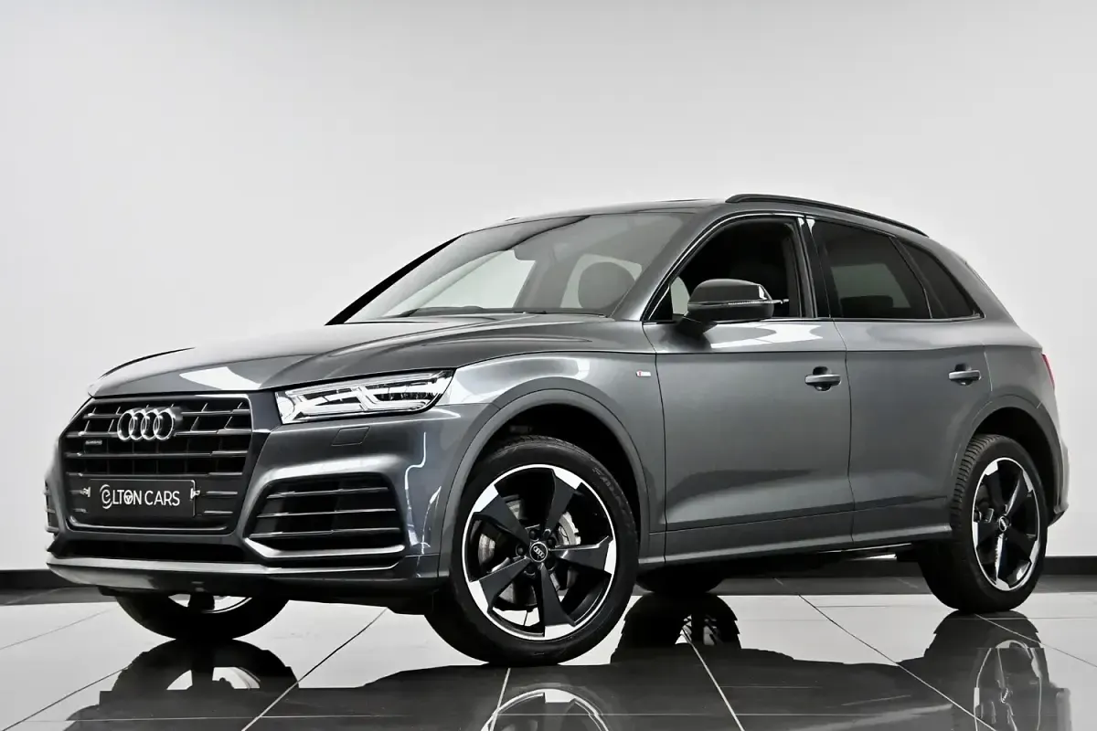 Used Audi Q5 Black Edition 190 HP (139 kW) 2019 Grey SUV