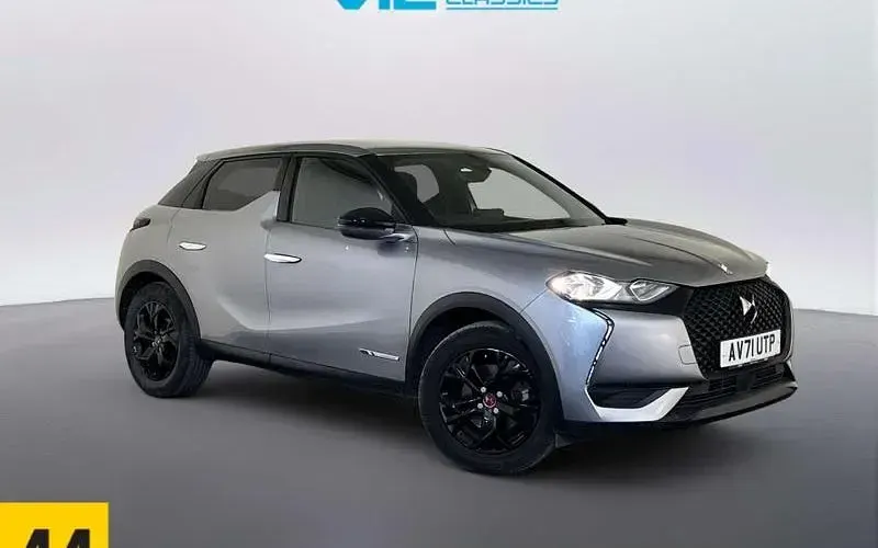 Usado DS Automobiles DS3 Crossback Performance 136 HP (100 kW) 2023 SUV