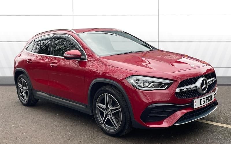 Used Mercedes GLA200 AMG line 163 HP (119 kW) 2021 Red SUV