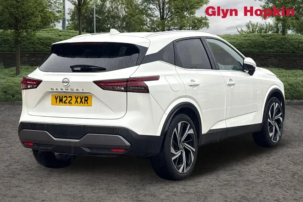 Used Nissan Qashqai Tekna+ 2022 White SUV