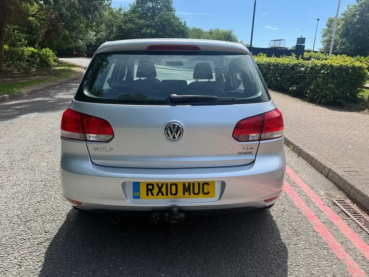 Used VW Golf VI 105 HP (77 kW) 2010 Silver Hatchback