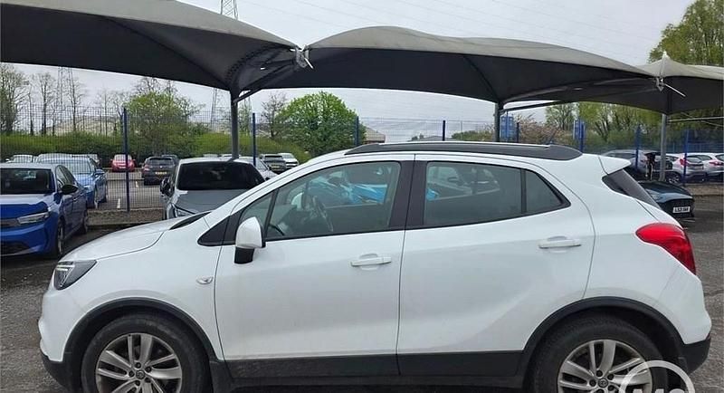 Used Vauxhall Mokka X Design Edition 140 HP (102 kW) 2019 Summit white SUV
