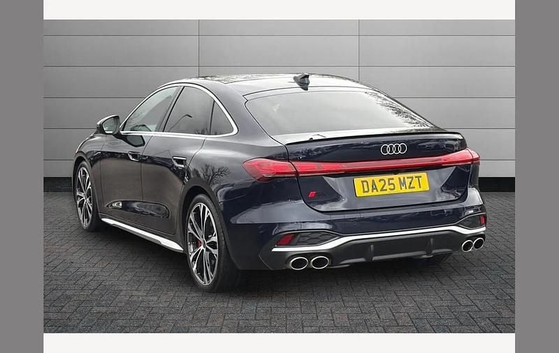 Used Audi S5 Advanced 367 HP (269 kW) 2025 Blue Sedan