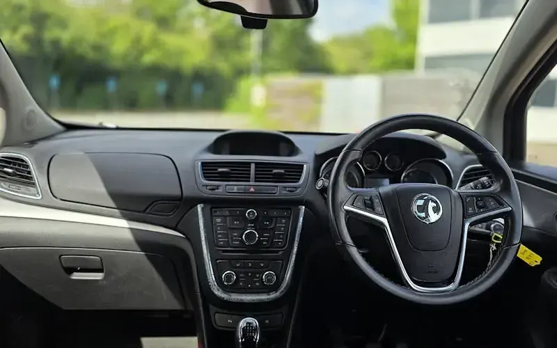 Used Vauxhall Mokka 137 HP (100 kW) 2016 Black SUV