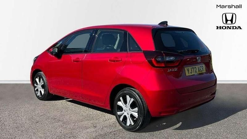 Used Honda Jazz Hybrid 109 HP (80 kW) 2022 Red Hatchback