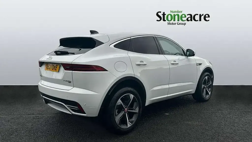 Usado Jaguar E-Pace R-Dynamic 304 HP (223 kW) 2021 Branco SUV