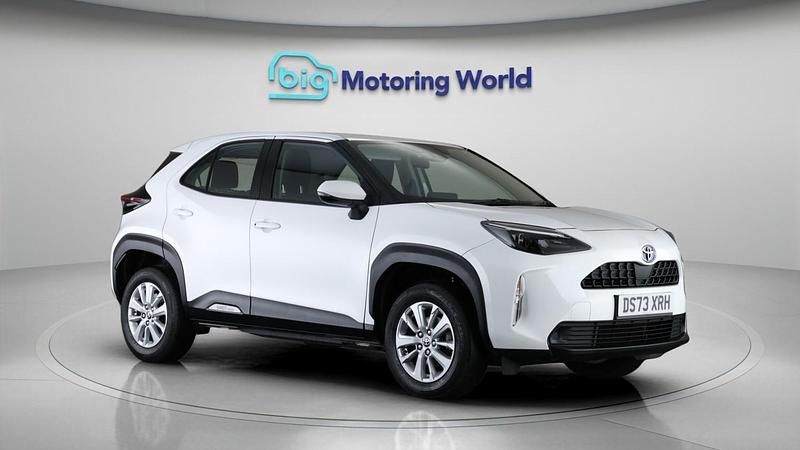 Used Toyota Yaris Cross 2023 White SUV