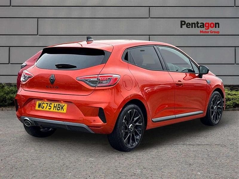 New Renault Clio V Esprit Alpine 88 HP (64 kW) 2025 Orange Hatchback