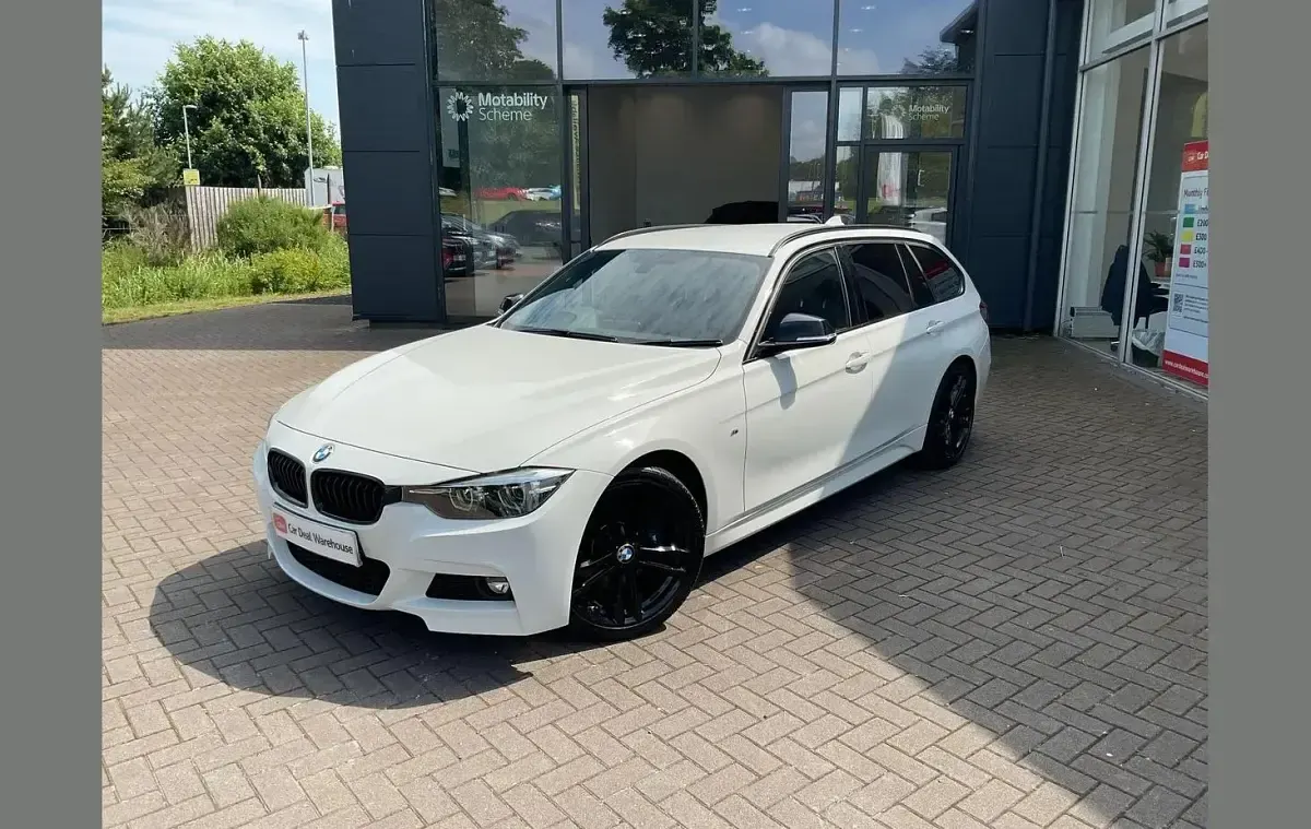Used BMW 320 M Sport 180 HP (132 kW) 2019 White Estate