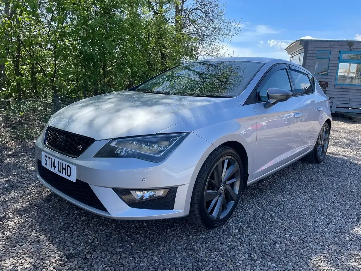 Used Seat Leon FR 184 HP (135 kW) 2014 Silver Hatchback