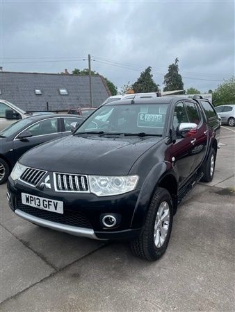 Black Used 2013 Mitsubishi L200 Warrior Pickup | £7,995 (Fair price) - Image 1/4