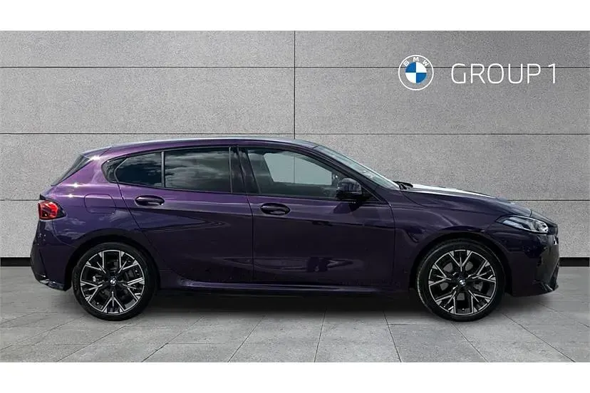 Second-hand BMW 120 M Sport 156 CP (114 kW) 2025 Thundernight Hatchback