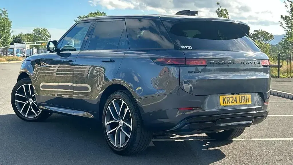 Used Land Rover Range Rover Sport SE Dynamic 2024 Blue SUV