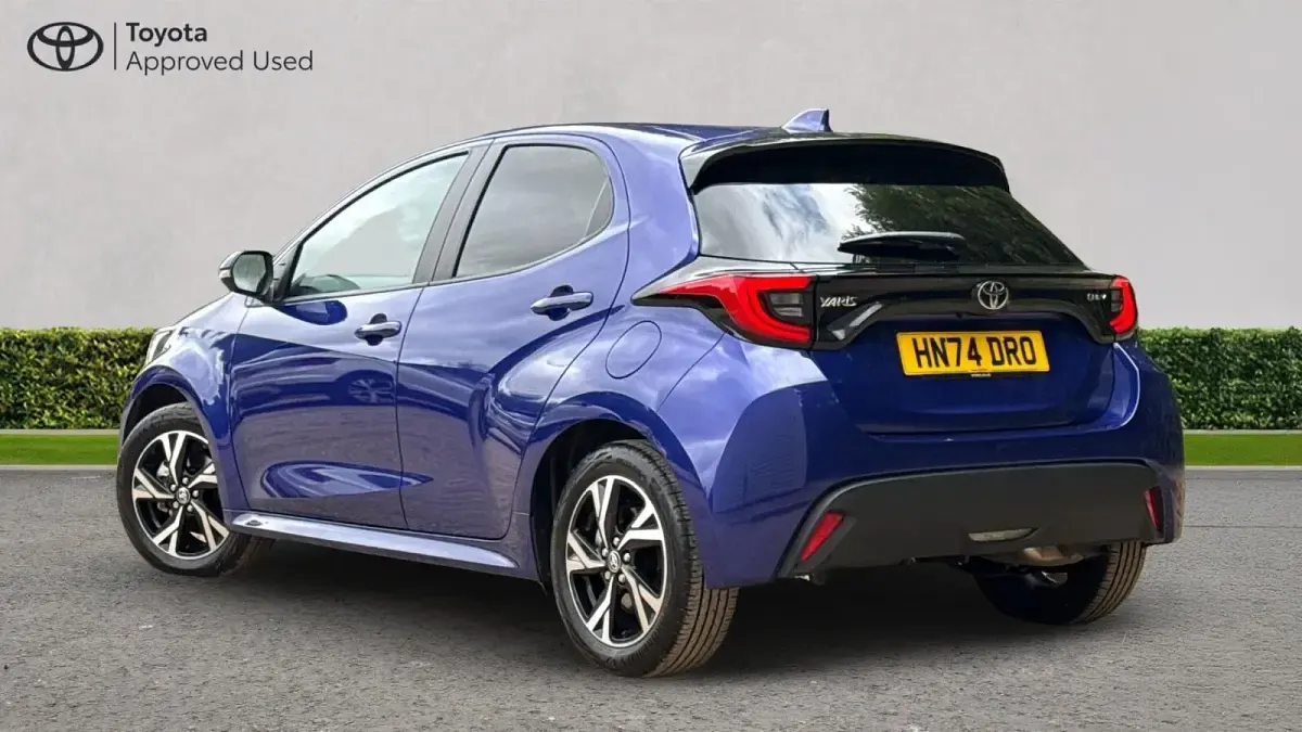 Used Toyota Yaris Design 116 HP (85 kW) 2024 Juniper blue Hatchback