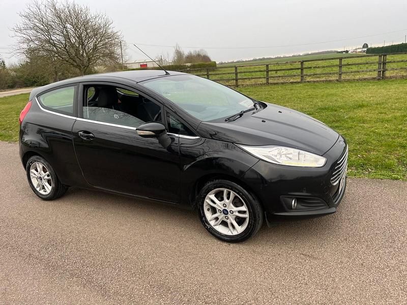 Used Ford Fiesta Zetec 2016 Black Hatchback