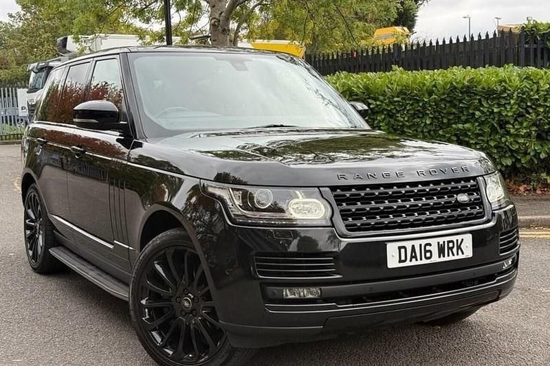 Black Used 2016 Land Rover Range Rover Vogue SE SUV | £22,995 (Super price) - Image 1/1