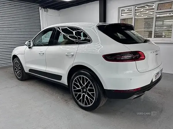 Used Porsche Macan 252 HP (185 kW) 2017 White SUV