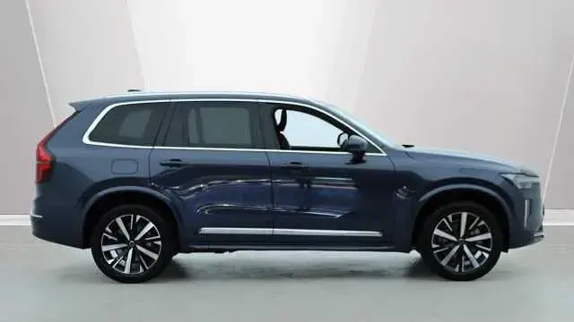 Used Volvo XC90 Core 250 HP (183 kW) 2026 SUV