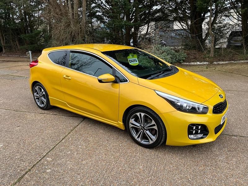 Used Kia ProCeed GT-Line 2017 Yellow Hatchback