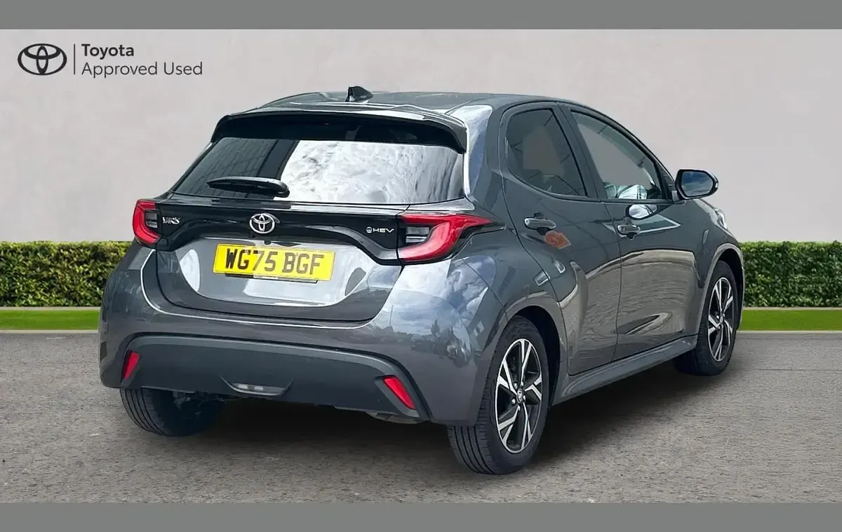 Used Toyota Yaris Design 116 HP (85 kW) 2025 Grey Hatchback