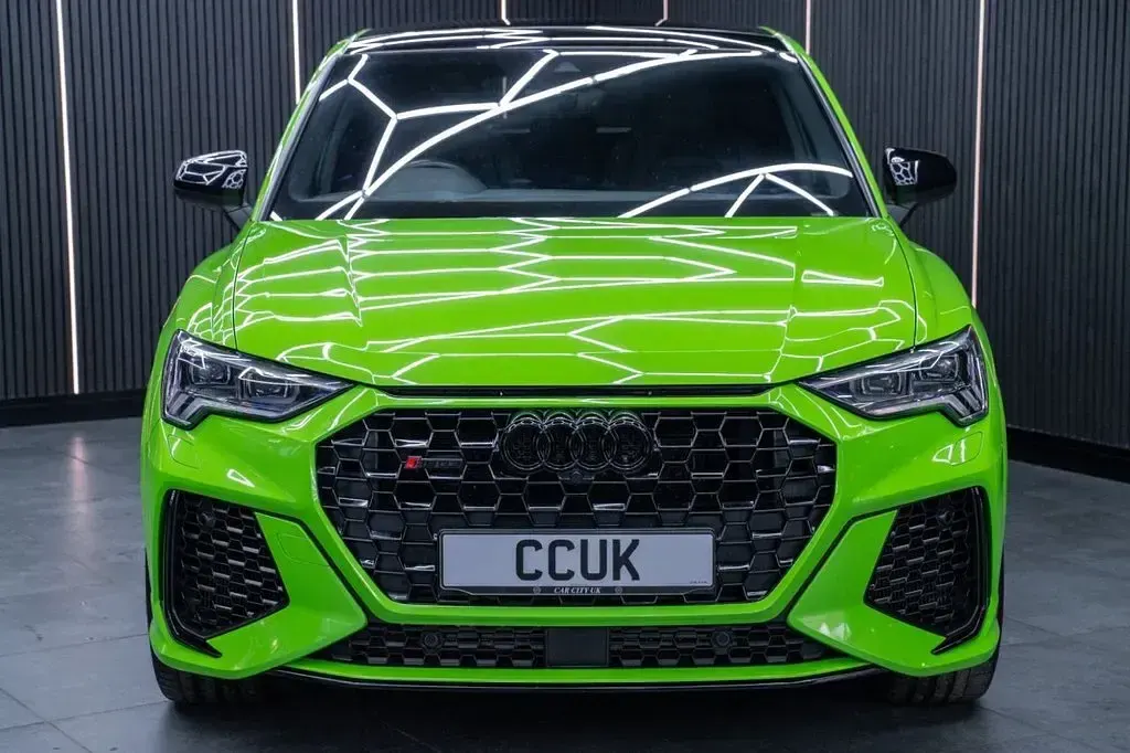 Used Audi RS Q3 Sportback Sport 400 HP (294 kW) 2020 Green SUV