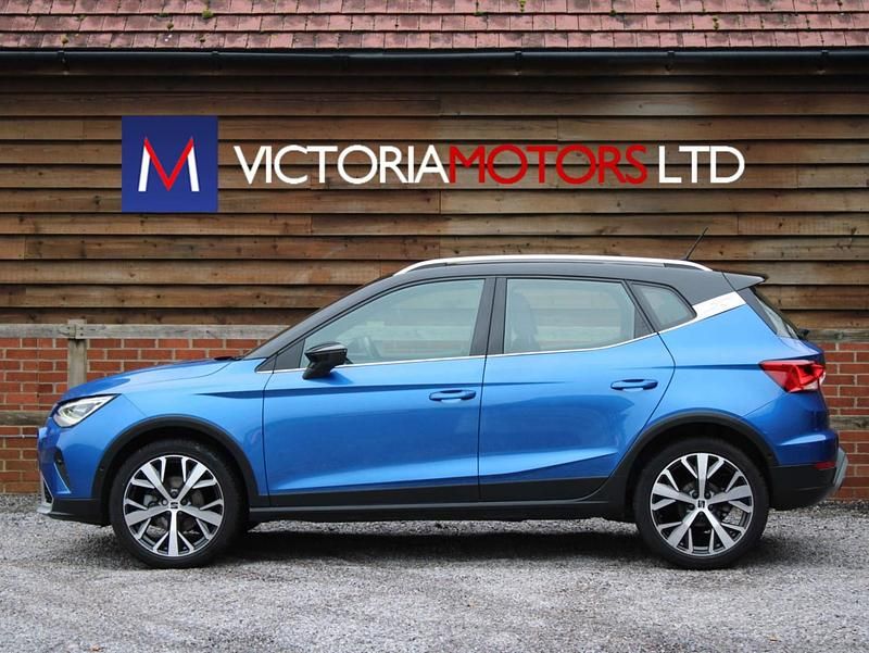Used Seat Arona Xperience Lux 110 HP (80 kW) 2021 Blue SUV