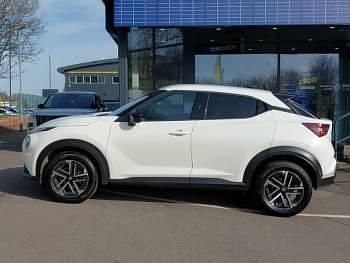 Used Nissan Juke N-Connecta 114 HP (83 kW) 2025 White SUV