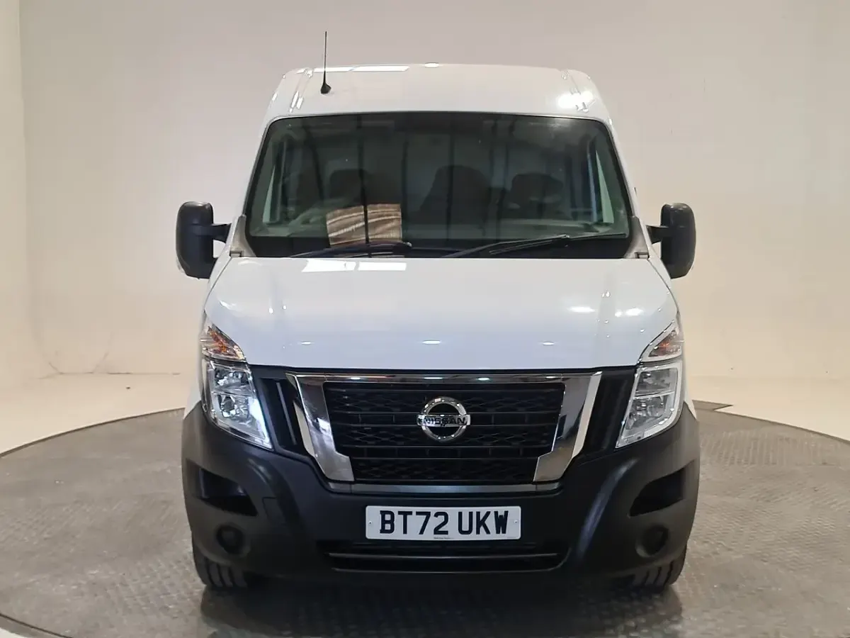 Used Nissan Interstar Acenta 136 HP (100 kW) 2023 White Van