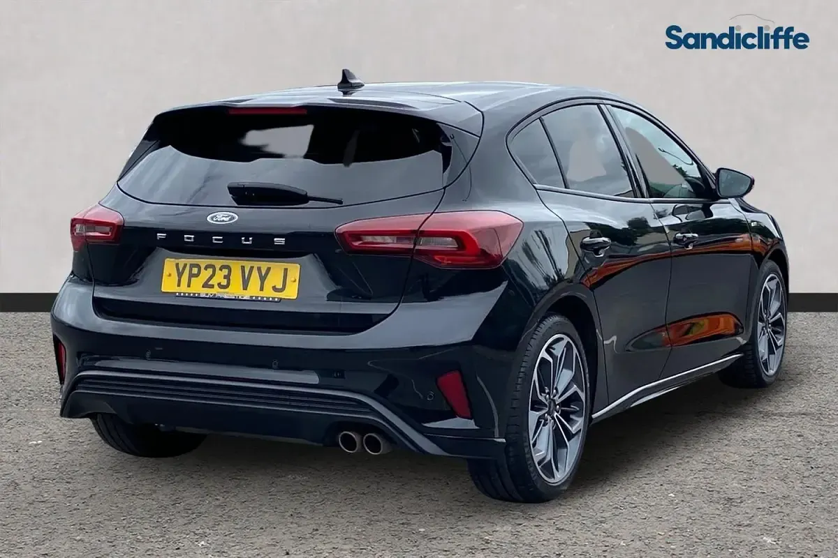Used Ford Focus ST-Line X 125 HP (91 kW) 2023 Black Hatchback
