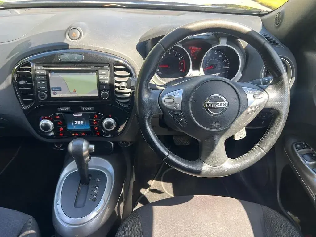 Used Nissan Juke Acenta 117 HP (86 kW) 2013 Black SUV