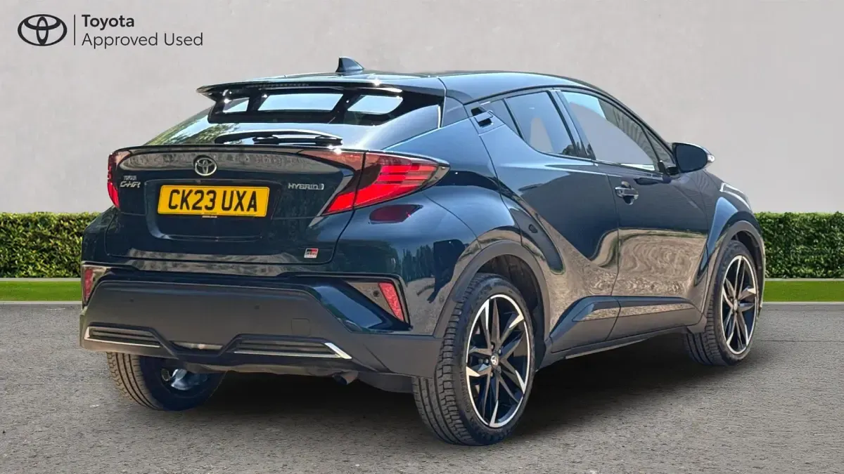 Used Toyota C-HR Sport 122 HP (89 kW) 2023 Midnight teal bitone SUV