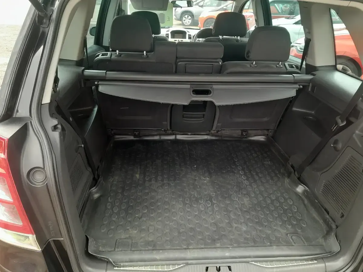 Used Vauxhall Zafira 115 HP (84 kW) 2009 Black MPV