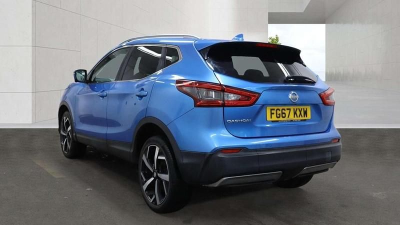 Used Nissan Qashqai Tekna 130 HP (95 kW) 2017 Blue SUV