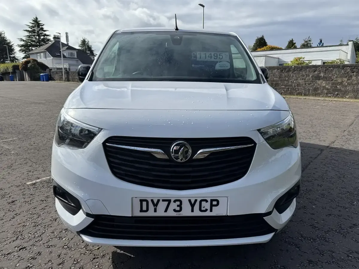 Used Vauxhall Combo 2023 White MPV