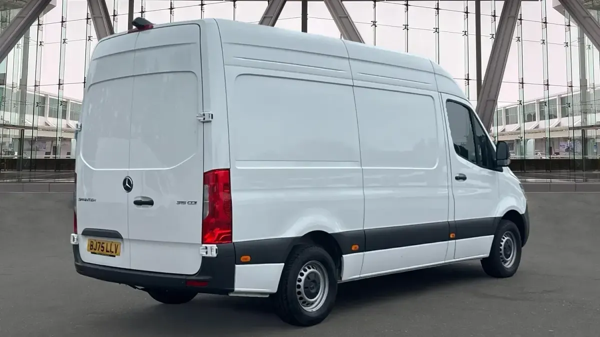 Used Mercedes Sprinter 150 HP (110 kW) 2025 White Van
