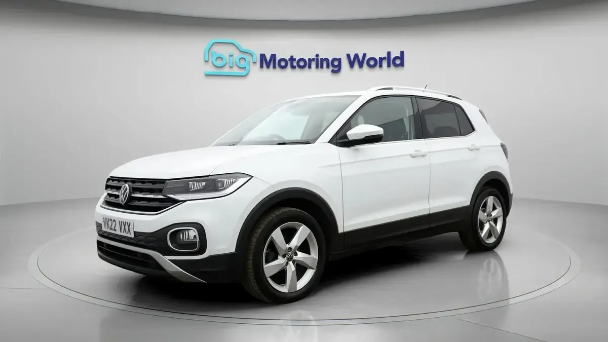 Used VW T-Cross SEL 110 HP (80 kW) 2022 White SUV